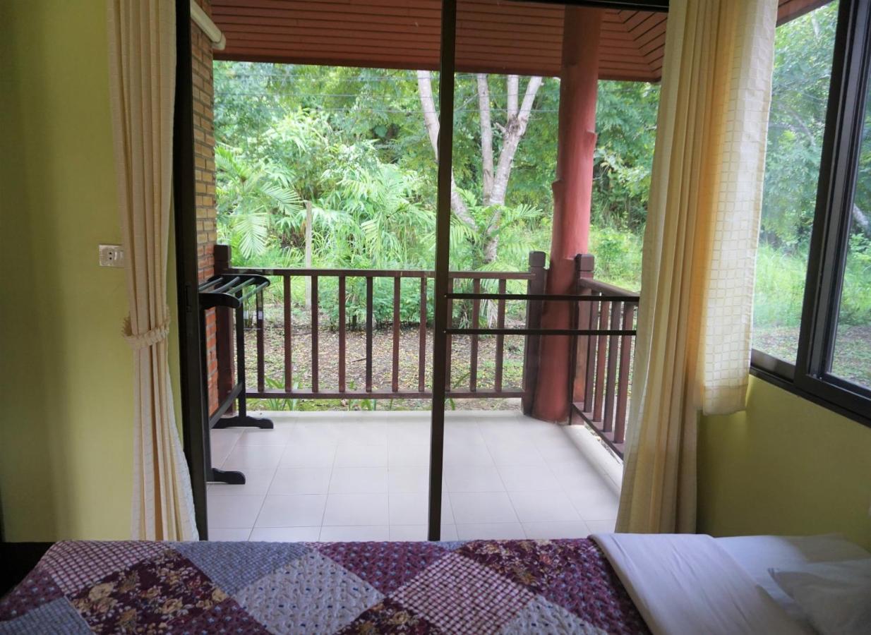 Ban Rai Tin Thai Ngarm Eco Lodge Mae Rim Zewnętrze zdjęcie