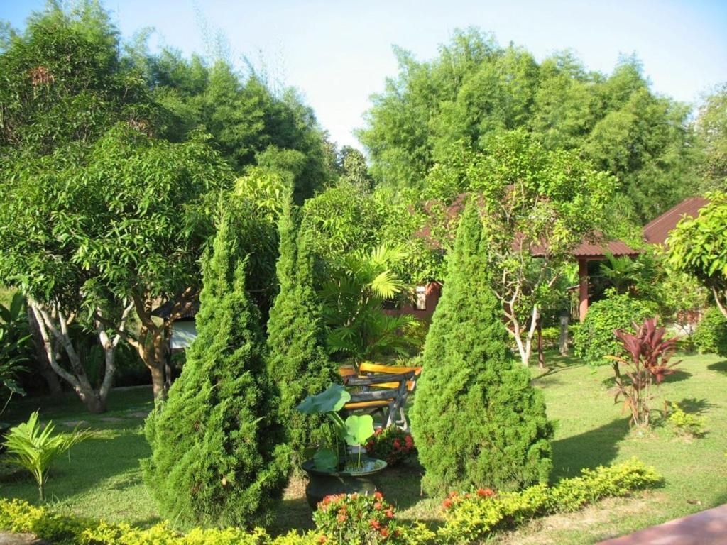 Ban Rai Tin Thai Ngarm Eco Lodge Mae Rim Zewnętrze zdjęcie